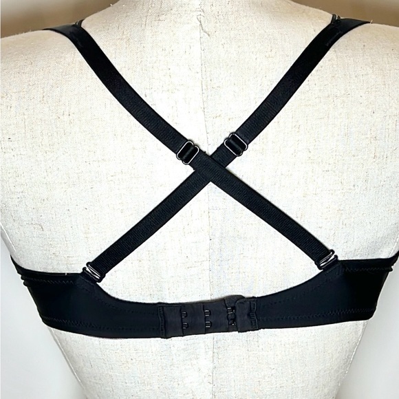 NWT Victoria’s Secret Lightly Lined Demi Strappy Convertible Bra - Picture 3 of 3